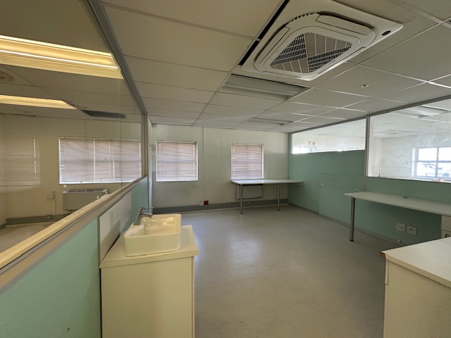To Let commercial Property for Rent in Pinelands Western Cape